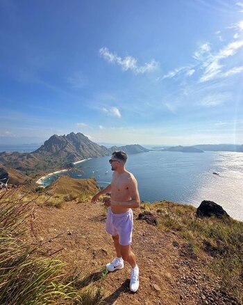 Nicolás Tagliafico estuvo de vacaciones