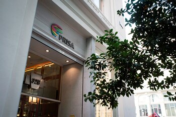 Vista de la fachada del