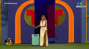 El ingreso de Solange Abraham en La Casa de los Famosos generó expectativa y preocupación por un contratiempo de salud al arribar a México (Gran Hermano: Generación Dorada, Telefe)