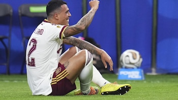 Porro: "Es el gol de todos, he jugado gracias al corazón de los españoles"