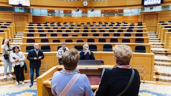 El Senado reordena los escaños del hemiciclo tras la entrada de dos senadores de Vox: se sentarán al lado del PSOE