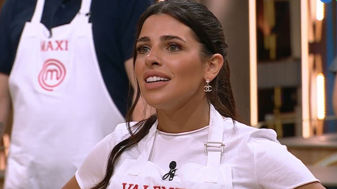 La salida de Valu Cervantes de MasterChef se produciría por motivos familiares y la separación de su familia entre Europa y Argentina (MasterChef, Telefe)