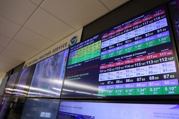 NOAA despide a 800 empleados,