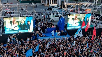 La ex presidente llevó a cabo la última presentación de "Sinceramente" en La Matanza (Foto: Lihueel Althabe)