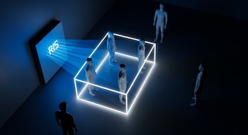 Dispositivo RIS emite luz azul hacia tres figuras dentro de un cuadro luminoso, mientras dos figuras se encuentran fuera, en la oscuridad.