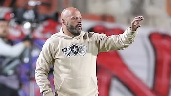 ¿Ventaja para Cienciano? Botafogo echó a su entrenador a 48 horas del partido de vuelta por la Copa Sudamericana 2026