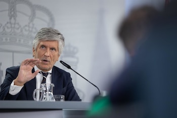 25/08/2026 El ministro del Interior, Fernando Grande-Marlaska, durante la rueda de prensa tras el Consejo de Ministros, a 25 de agosto de 2026, en Madrid (España). El Consejo de Ministros ha aprobado este martes 25 de agosto una nueva ley de asilo y una reforma de la ley de Extranjería con el objetivo de adecuar el marco jurídico español al Pacto Europeo de Migración y Asilo, que entró en vigor en junio.
POLITICA
Jesús Hellín - Europa Press