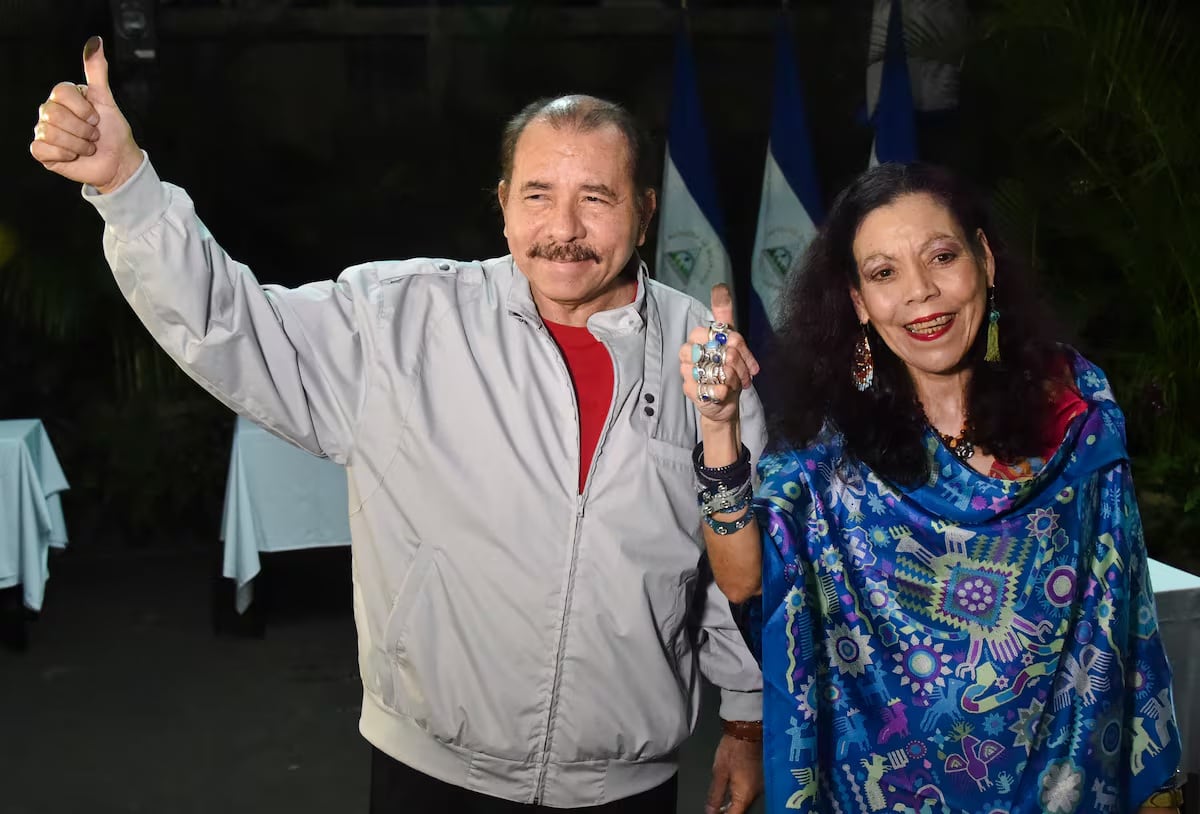 La dictadura de Daniel Ortega y Rosario Murillo se ha sostenido durante 19 años con una crueldad inusitada. (Foto AP)