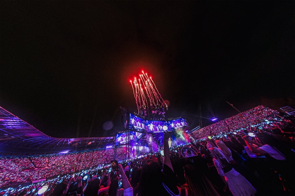 La exportación del K-pop y la cultura coreana, liderada por BTS, impulsa la economía surcoreana y promueve productos como comida, tecnología y cosmética (Ocesa K-pop)