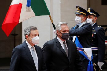 Alberto Fernández y Mario Draghi,