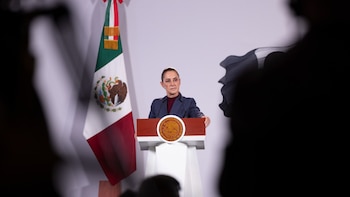 “Amnistia Internacional está cooptada por opositores”: Sheinbaum desacredita respaldo de colectivo a la ONU contra desapariciones en México