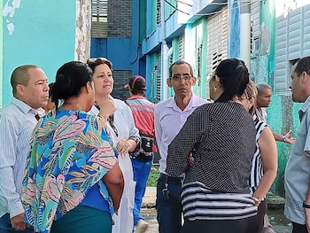 Las autoridades sanitarias de Granma reorganizan la atención para garantizar las sesiones de tratamiento a los enfermos renales. (Foto cortesía redes sociales Ciber Cuba)