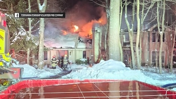 Las llamas, iniciadas por McDermott