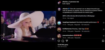 Lady Gaga cantó en homenaje
