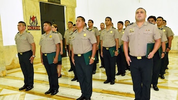Otorgan ascenso excepcional a 26 suboficiales de la PNP tras operaciones contra bandas criminales