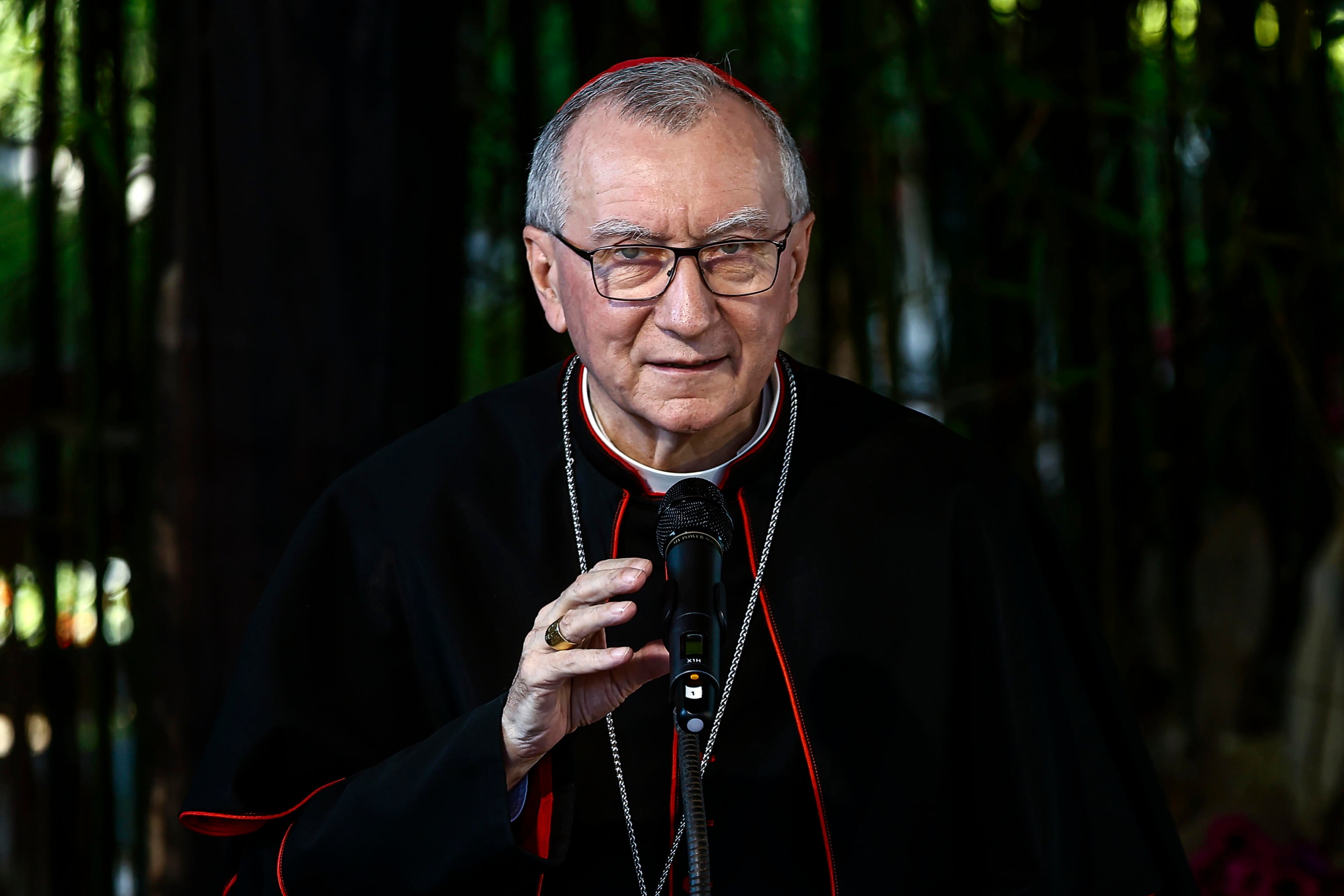 Parolin agregó que las conversaciones incluirán “todo lo que ocurrió en los últimos días” y afirmó: “No podemos evitar tocar estos temas” (EFE)