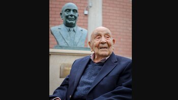 Médico y político, Uriel García