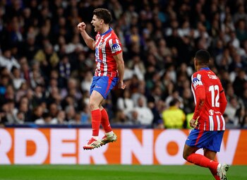 Julián Álvarez a sus 25 años ya es bicampeón de América y campeón del mundo-crédito Juan Medina/REUTERS