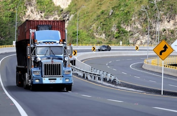 Autoridades disciplinarias revisan procesos de contratación y posibles irregularidades administrativas en la Superintendencia de Transporte. - crédito Mintransporte