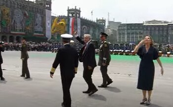 AMLO se despidió hoy de