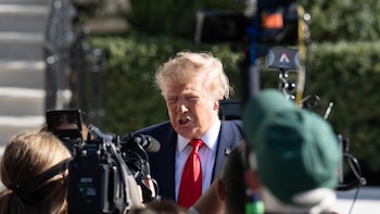 Trump descarta especulaciones de su enviado para Siria sobre un inminente ataque a Irán