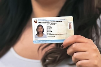 La ley dispone que la tarifa del medio pasaje universitario debe ser como máximo el 50% del pasaje adulto