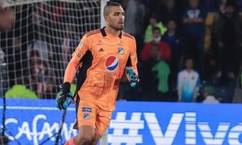 Álvaro Montero, portero que pertenece