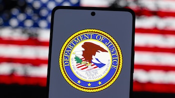 Un tribunal de EEUU acusa