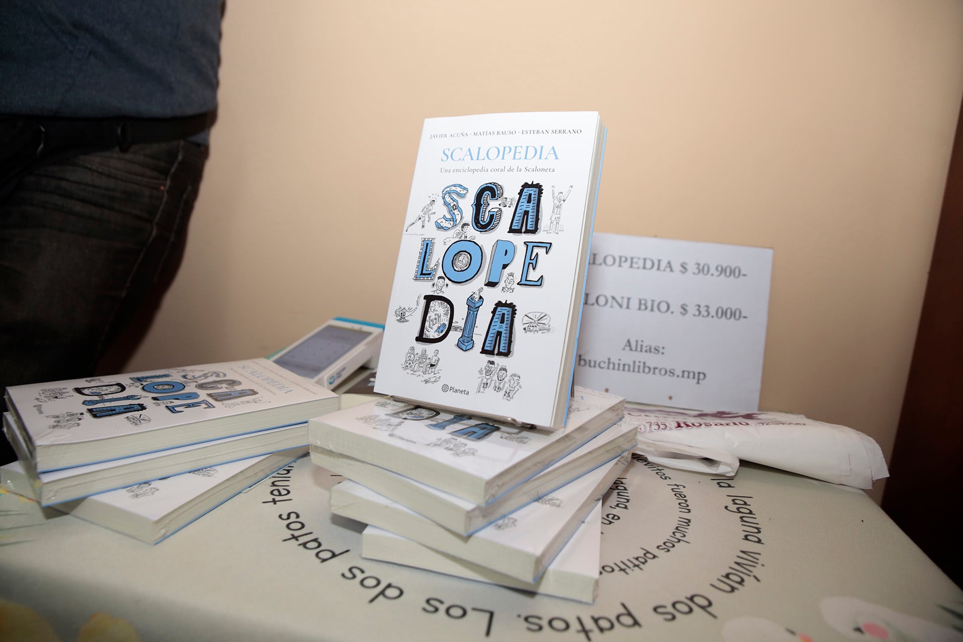 Pujato, sobre la ruta nacional 33 en el departamento San Lorenzo, presentó la Scalopedia en la Biblioteca Popular Bernardino Rivadavia antes del Mundial 2026.