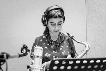 Camila Nebbia es saxofonista, compositora,