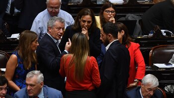 Los bloques dialoguistas unificaron sus