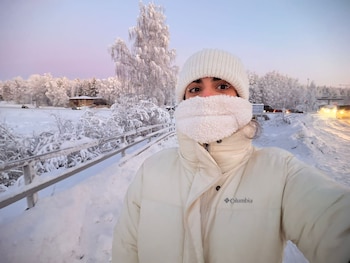 Es argentina y trabaja en