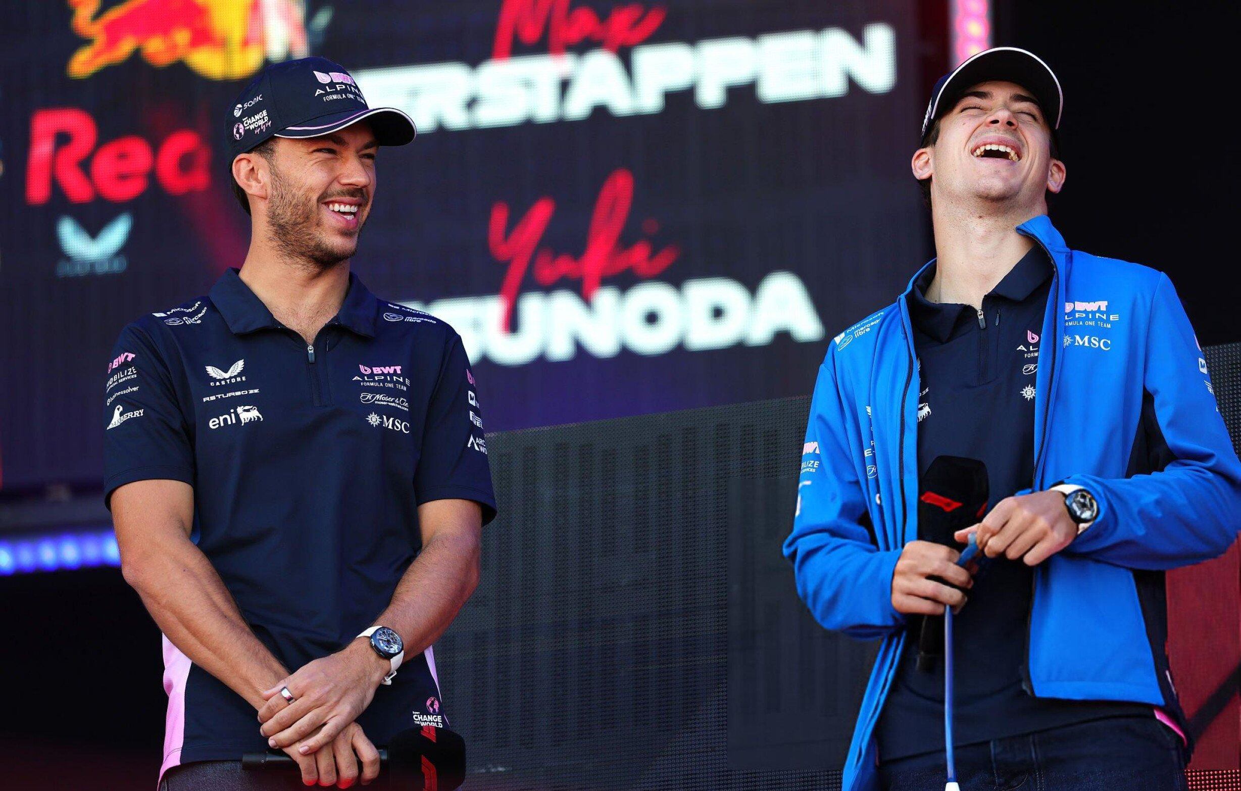 Franco Colapinto tiene una buena relación con Pierre Gasly al que alcanzó y ya superó en las últimas carreras (Crédito: gentileza Luciano Yoma / @LucianoYoma)