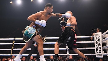 El peligroso nocaut que preocupó al público durante una pelea de boxeo