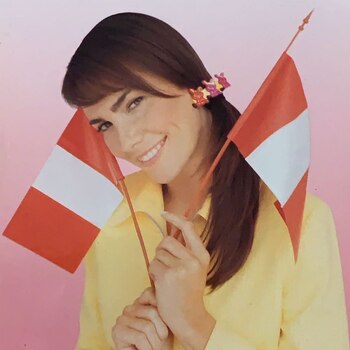 Almendra Gomelsky Duarte nació en