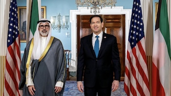 Rubio reafirma a Kuwait el apoyo de EEUU y condena el ataque contra su aeropuerto atribuido a Irán