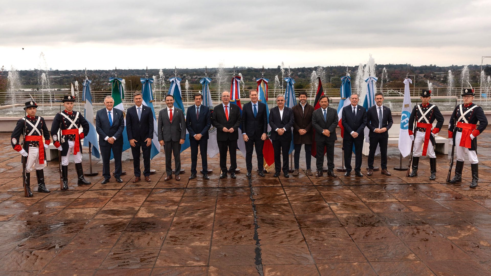 La reunión de los gobernadores del Norte Grande junto al jefe de Gabinete, Diego Santilli