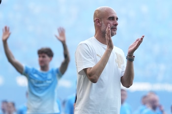 Pep Guardiola aparece como uno de los candidatos de Maldini para ser DT de Italia (AP Foto/Alastair Grant)