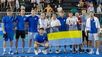 El equipo completo del Buenos