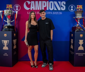 Pedri ya no esconde a su novia, Alejandra Dorta (Instagram)