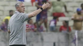 Tiago Nunes cuenta con una