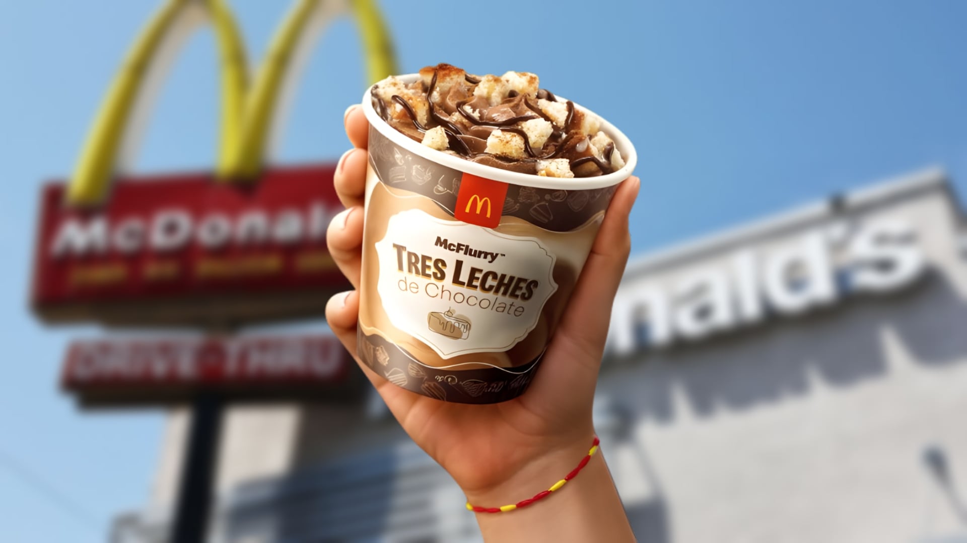 Sancionan a McDonald’s por no vender a cliente un McFlurry de tres leches, pese a que fue ofertado mediante panel publicitario