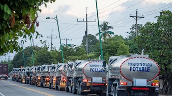 Agua por votos en el