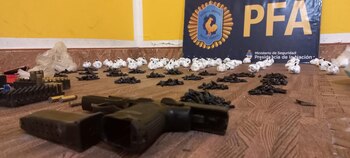 Parte de lo secuestrado en