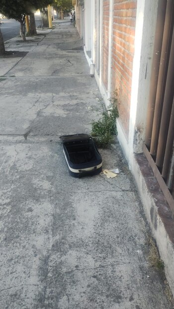 La maleta estaba en la