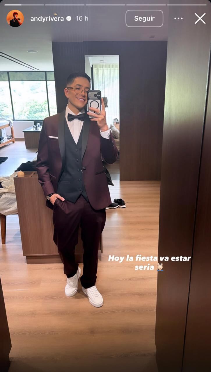 Andy Rivera compartió en sus redes sociales el atuendo que llevó al matrimonio de su papá - crédito @andyrivera/IG