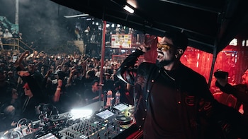 Khomha lidera la agenda electrónica con su actuación en el Stéreo Bloom Stage