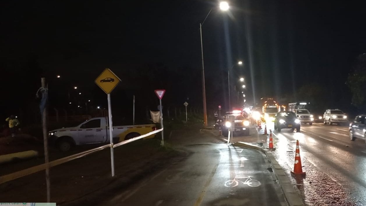 Técnicos de Vanti continúan trabajando en calle 209 y Engativá tras controlar la fuga de gas, manteniendo cierres preventivos - crédito Concesionario Ruta Bogotá Norte