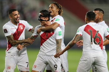 Gianluca Lapadula anotó el 1-0