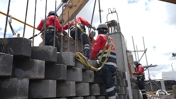 Sube el salario mínimo y